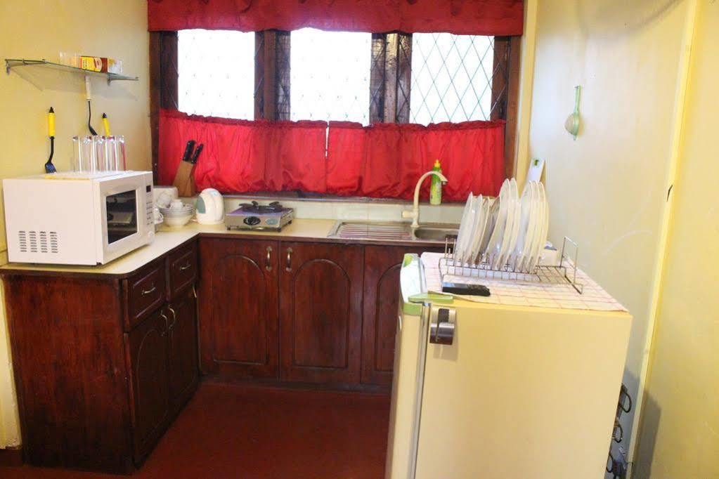 Alex Home Stay Kandy Exterior photo